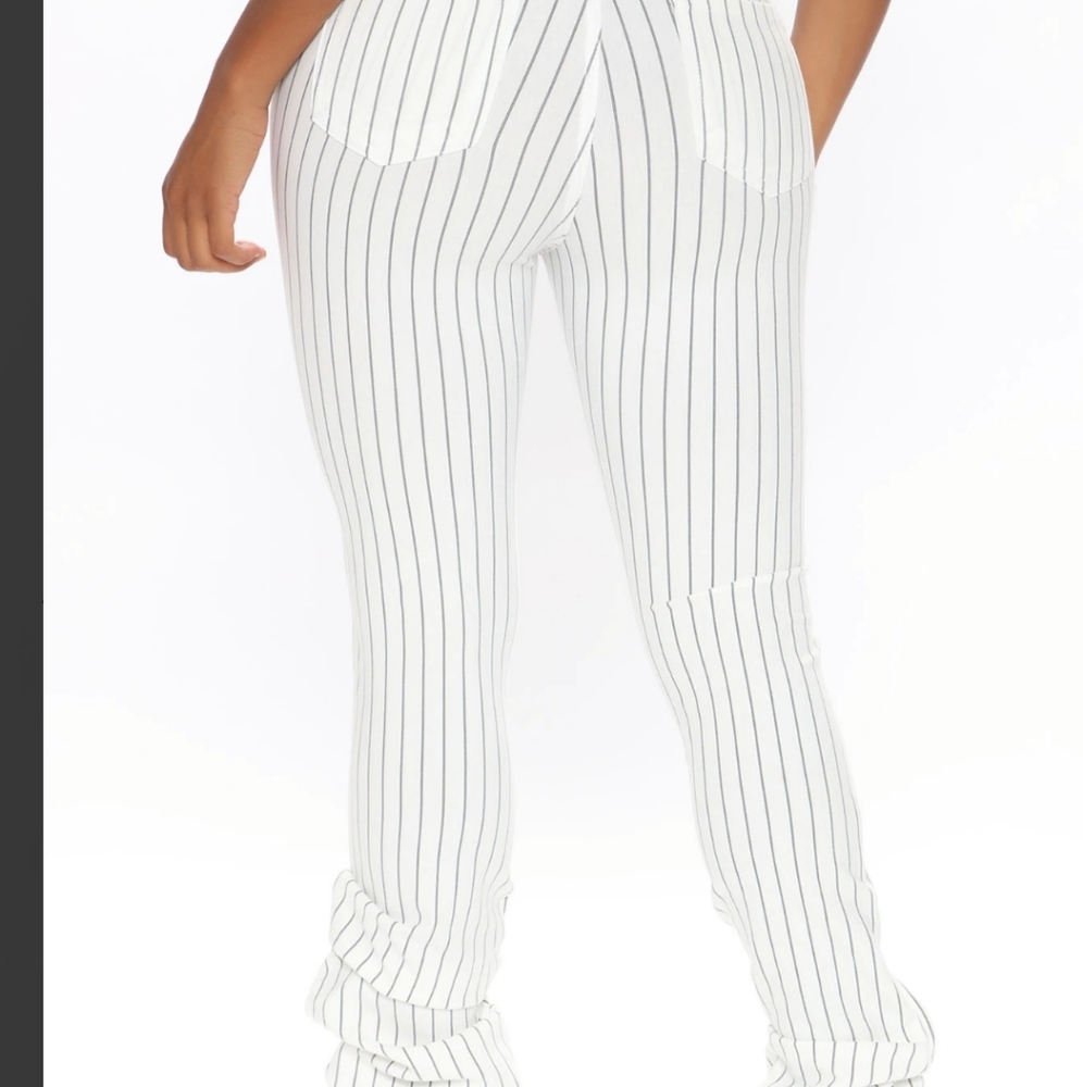 Best In Line Stacked Pants - Picture 2 of 3